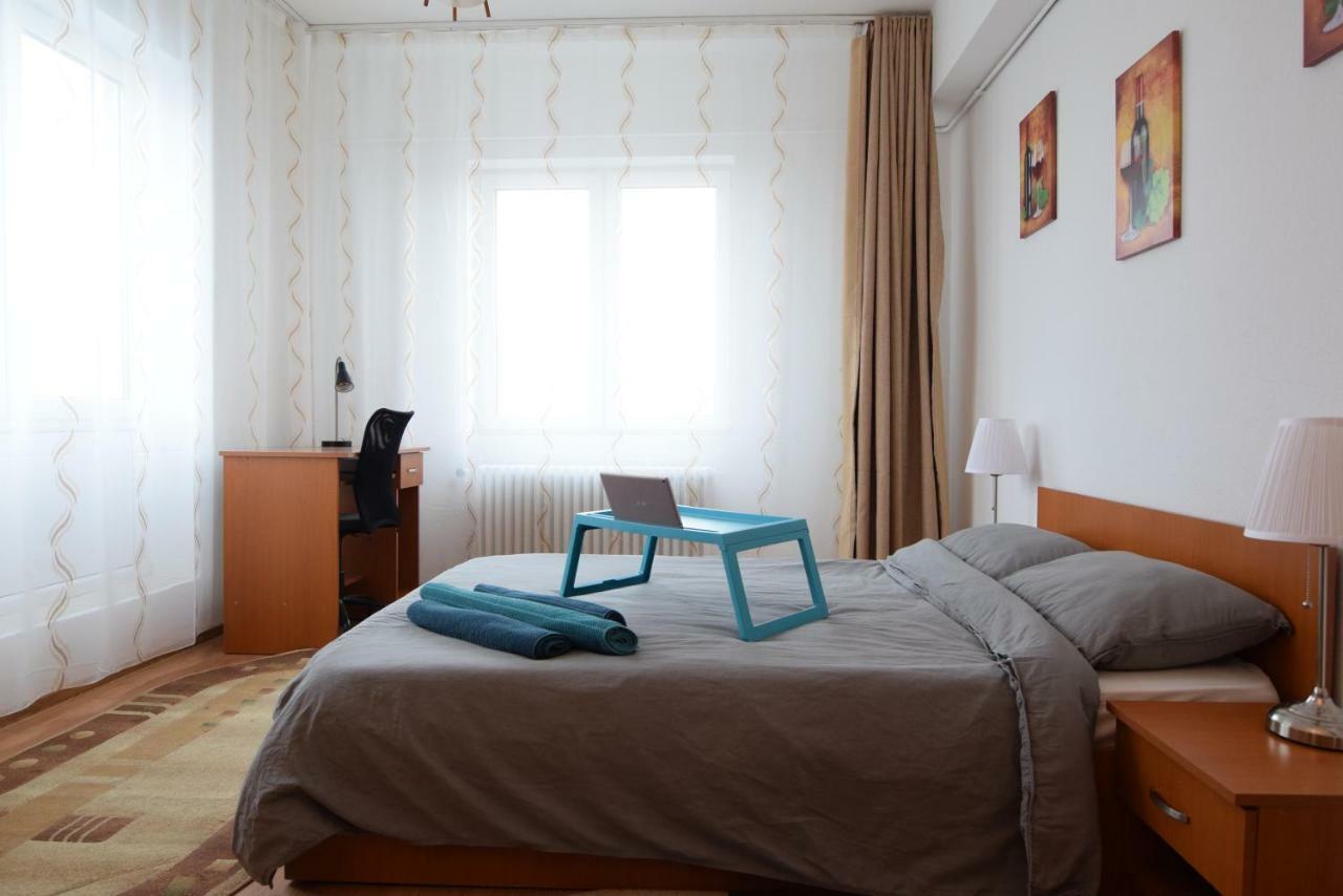 Resedinta Lui Calin Apartment Букурещ Екстериор снимка