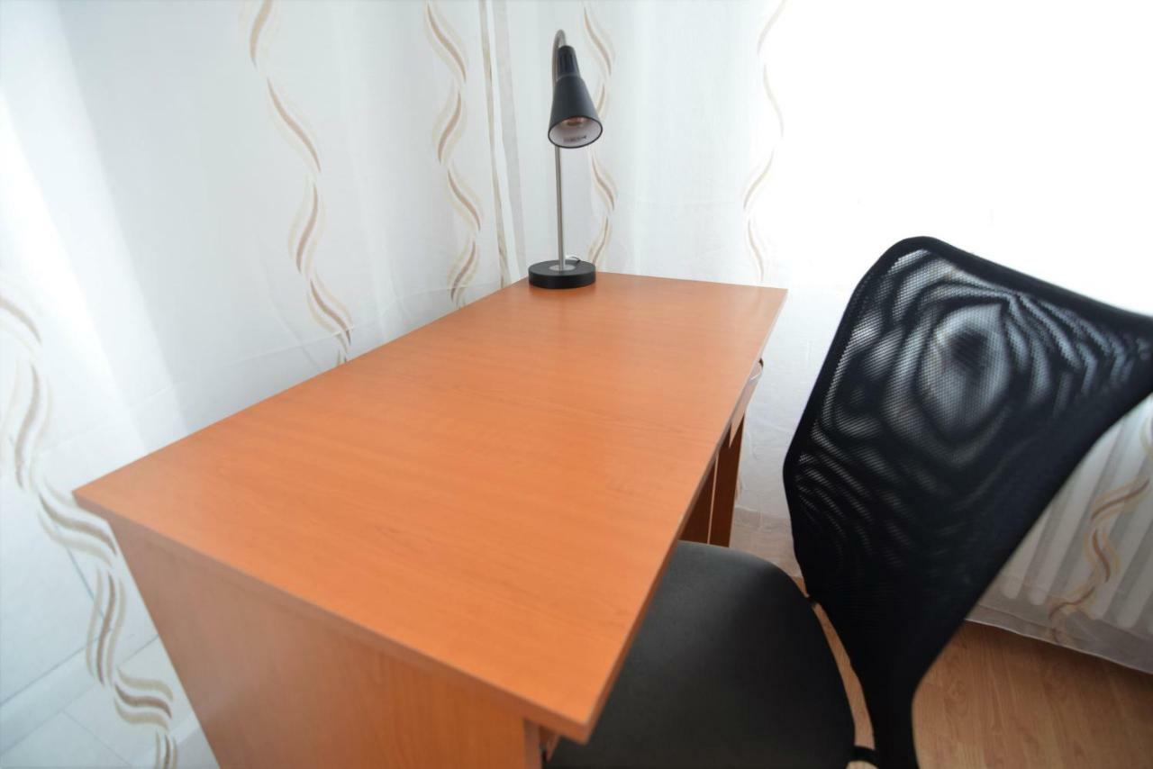 Resedinta Lui Calin Apartment Букурещ Екстериор снимка