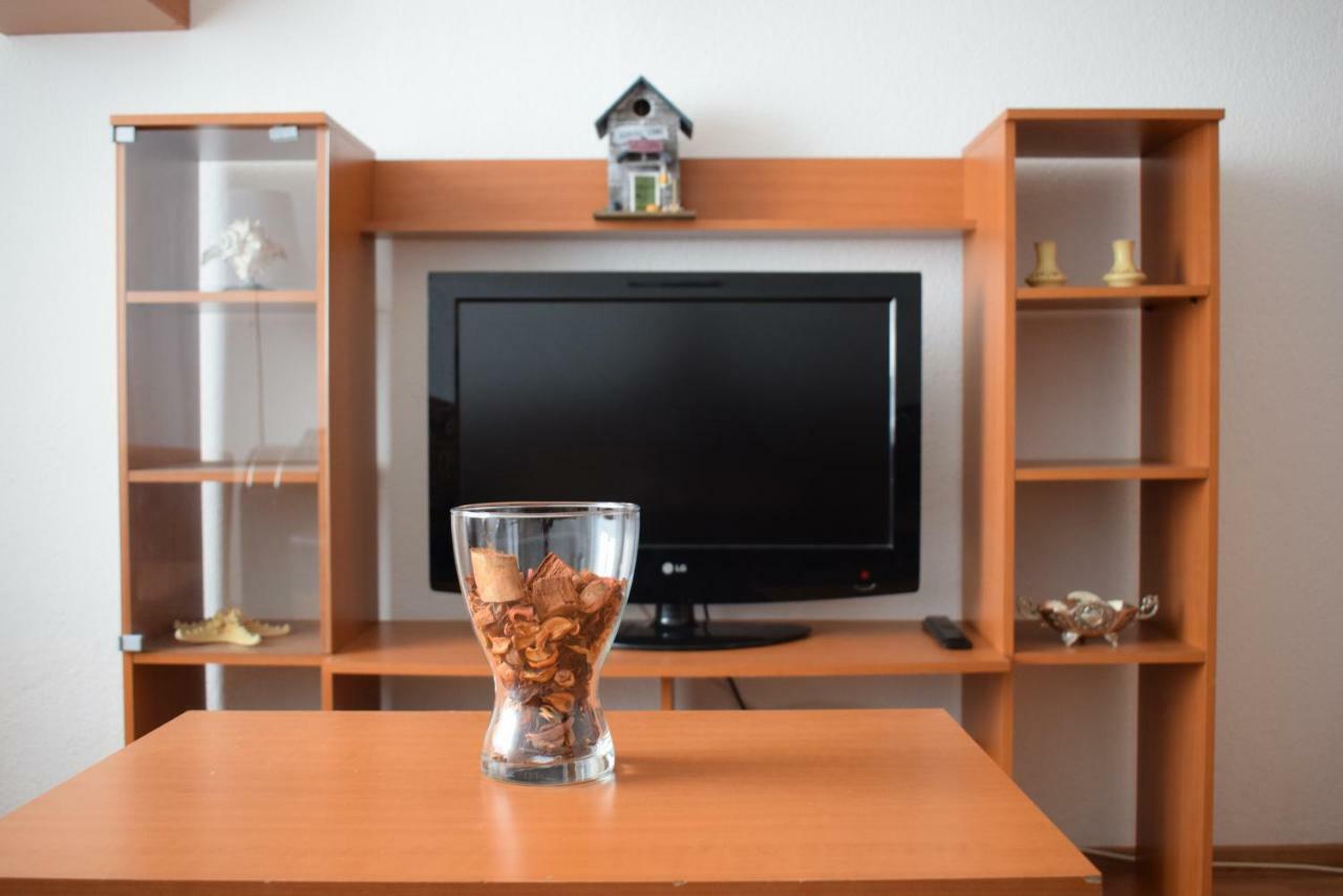 Resedinta Lui Calin Apartment Букурещ Екстериор снимка