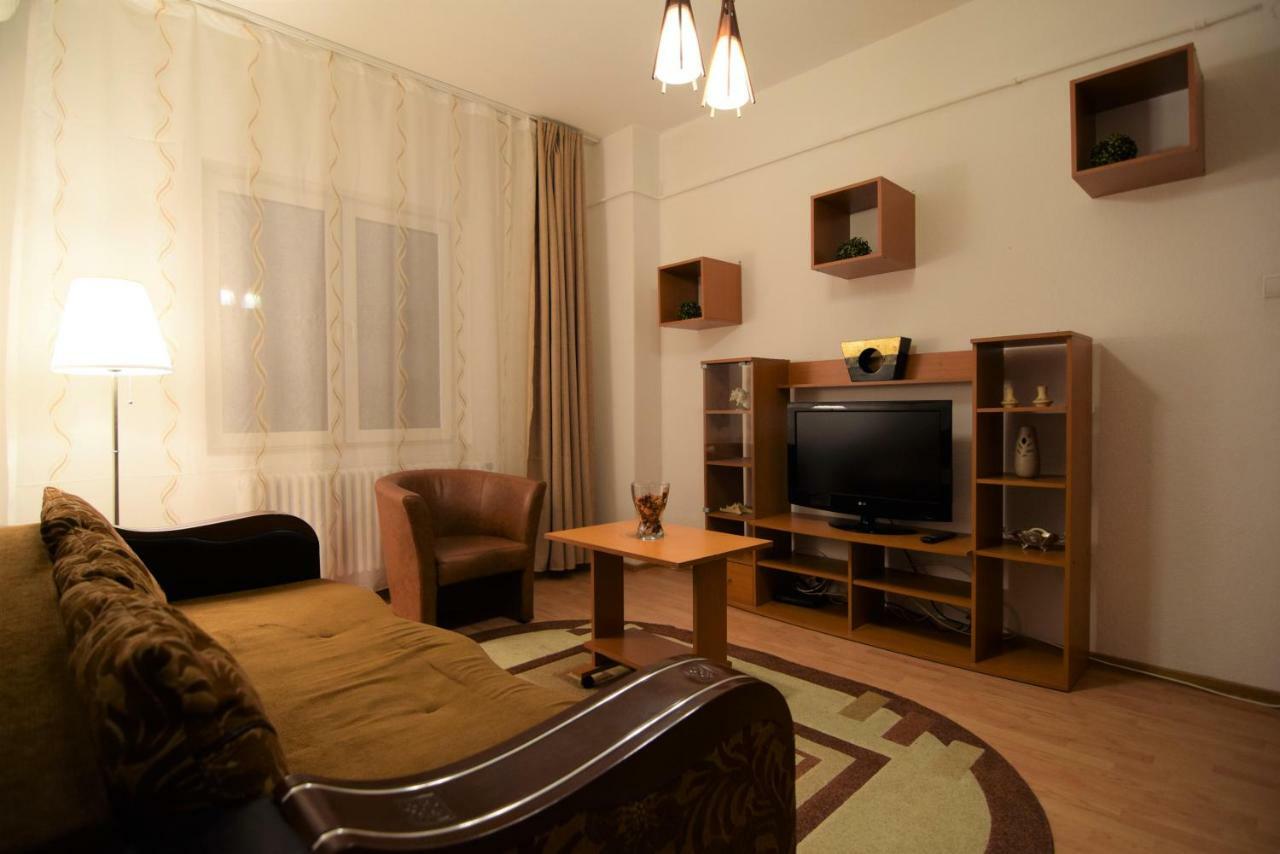Resedinta Lui Calin Apartment Букурещ Екстериор снимка