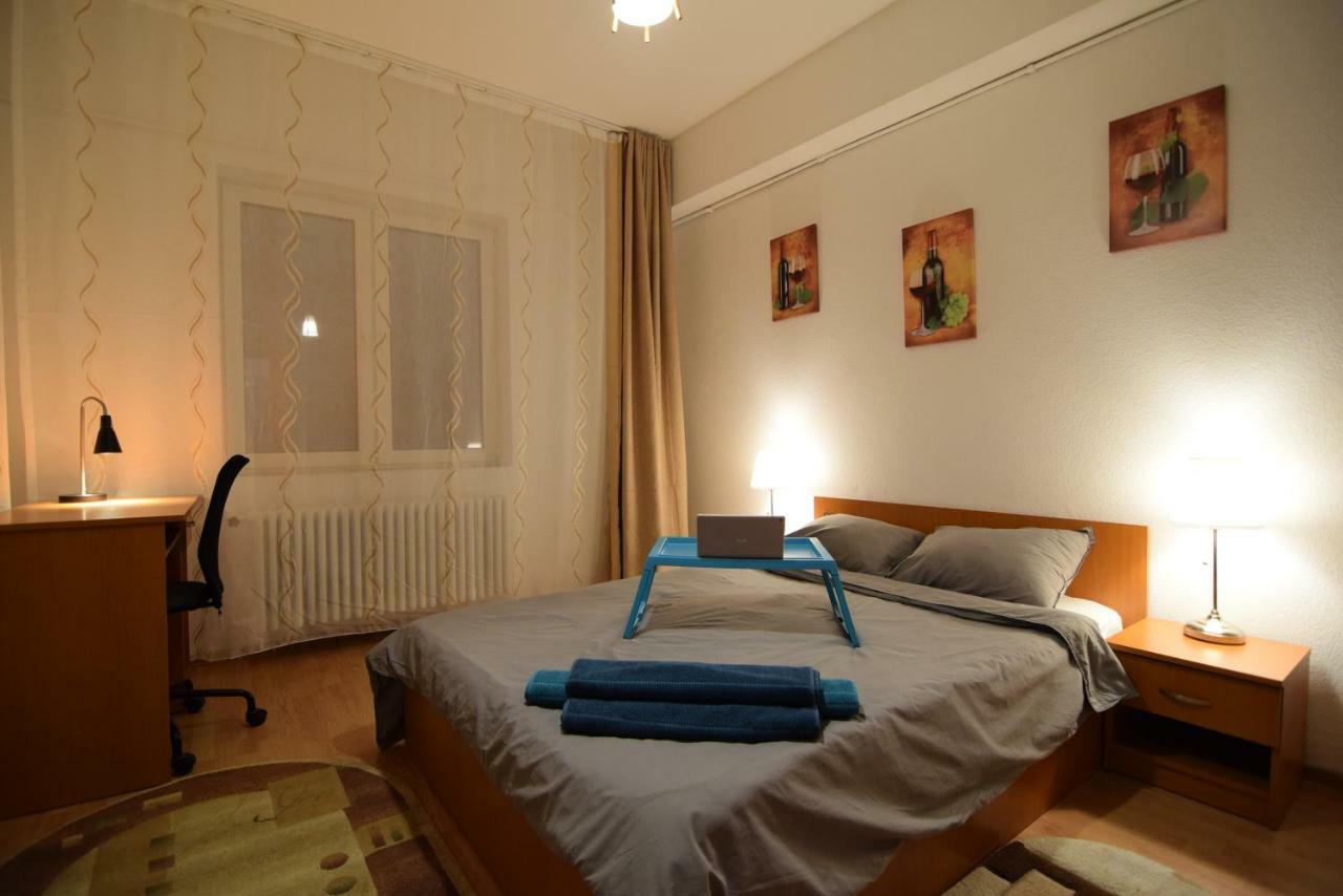 Resedinta Lui Calin Apartment Букурещ Екстериор снимка